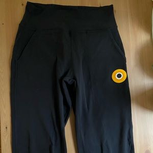 NWOT lululemon Align joggers size 6, black, corepower yoga